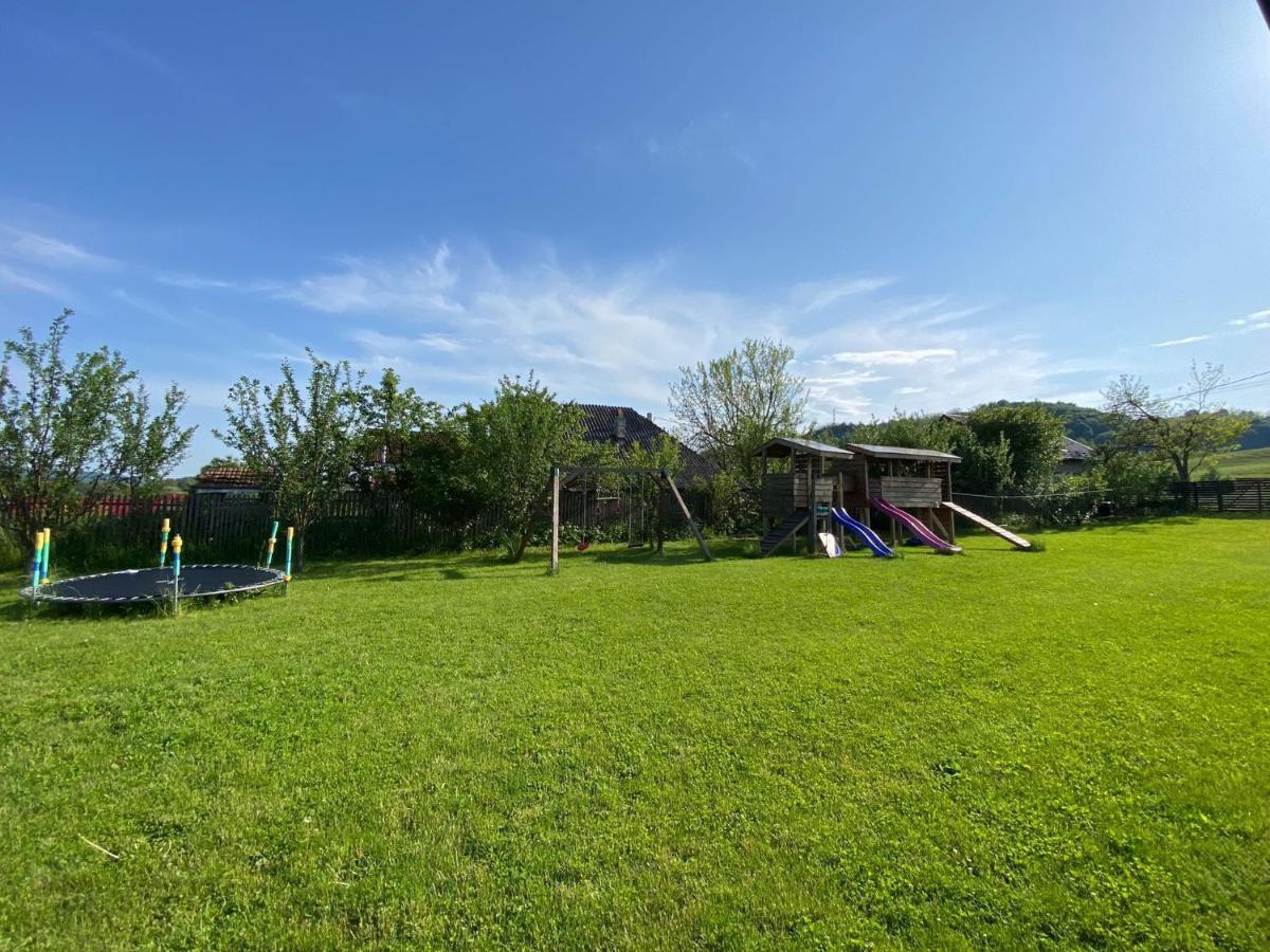 La Livada Villa Valea Danului Kültér fotó