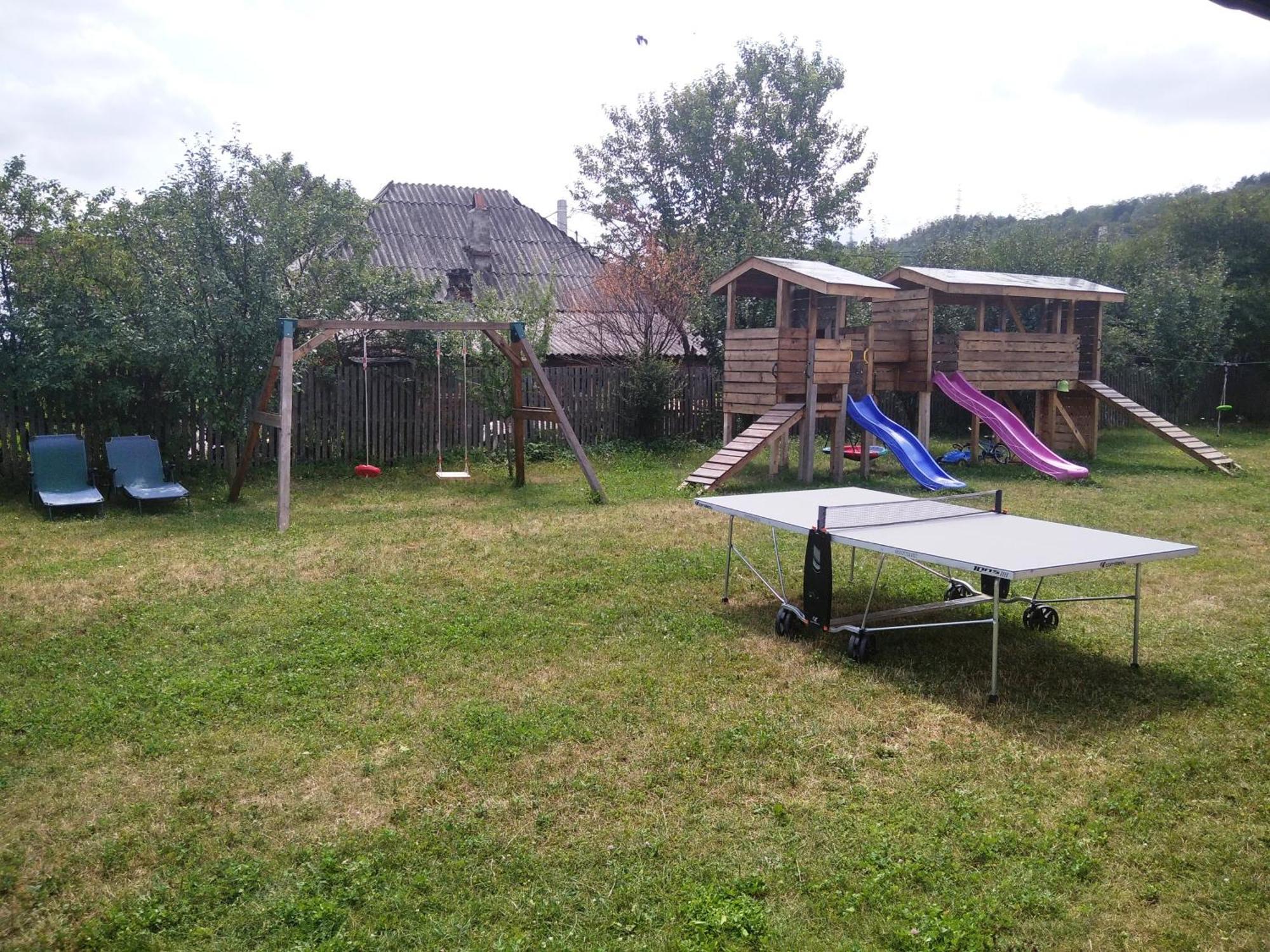 La Livada Villa Valea Danului Kültér fotó