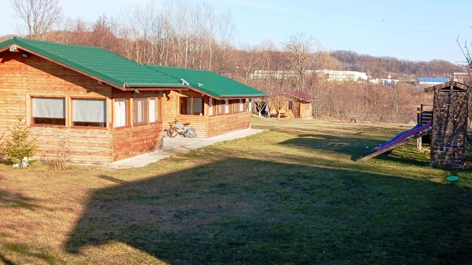 La Livada Villa Valea Danului Kültér fotó